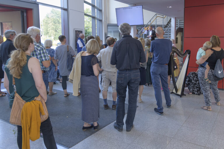 Vernissage im Sommer